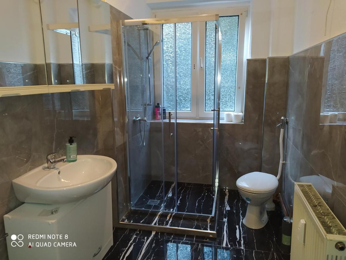 Hostel Misha,S Duisburg Zewnętrze zdjęcie